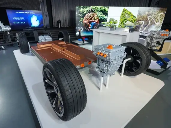 GM Reveals New EV Battery Tech And Platform