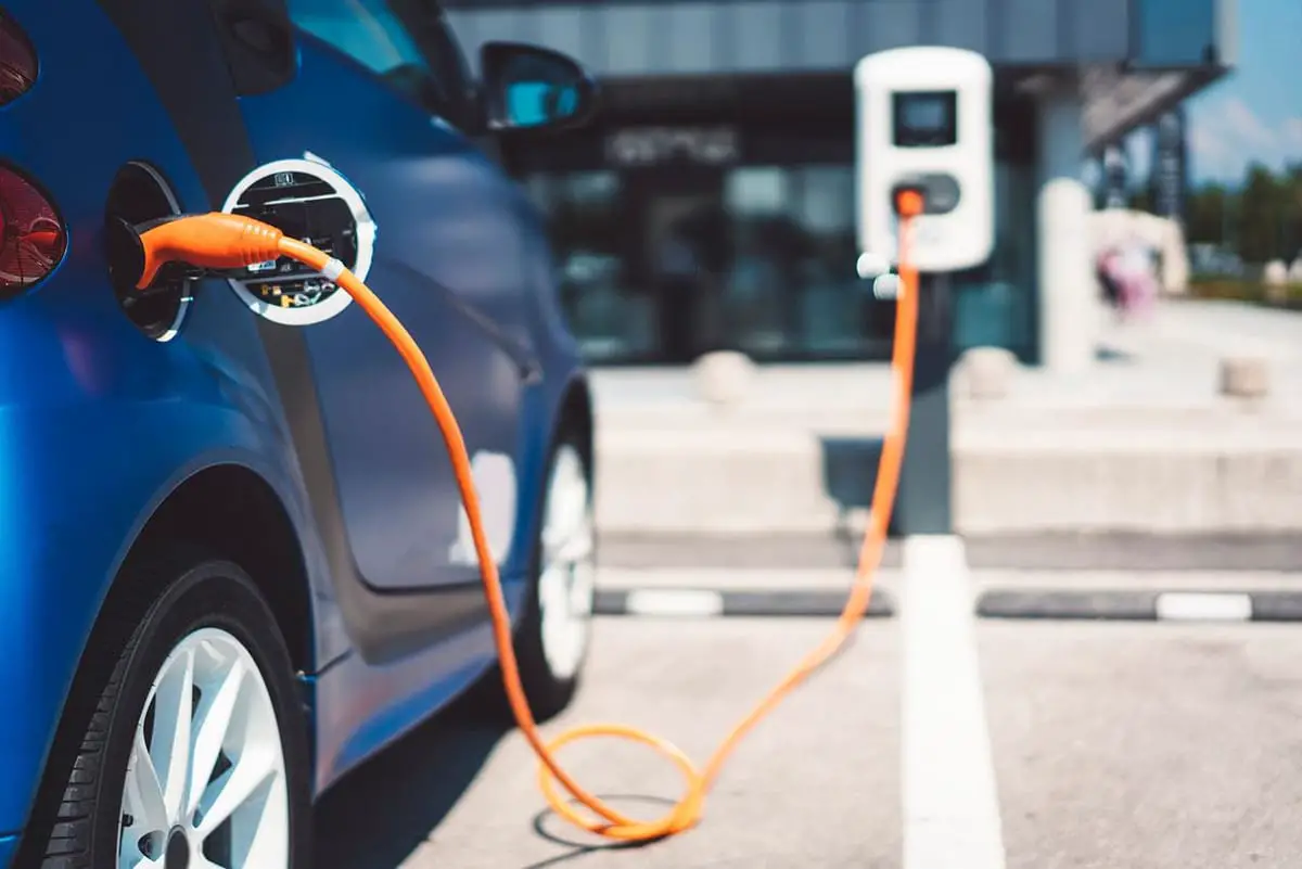 Kenyans to embrace more electric vehicles.