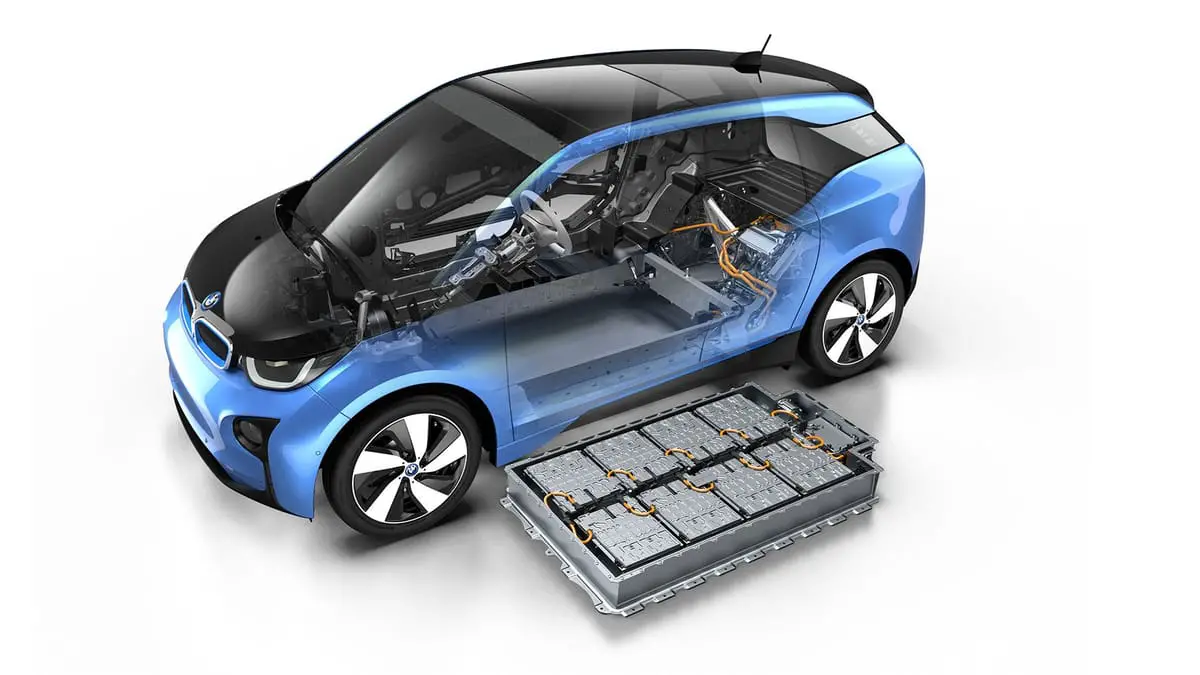 Revolutionary Battery Breakthrough Propels Electric Car Range with Ingenious Hack.